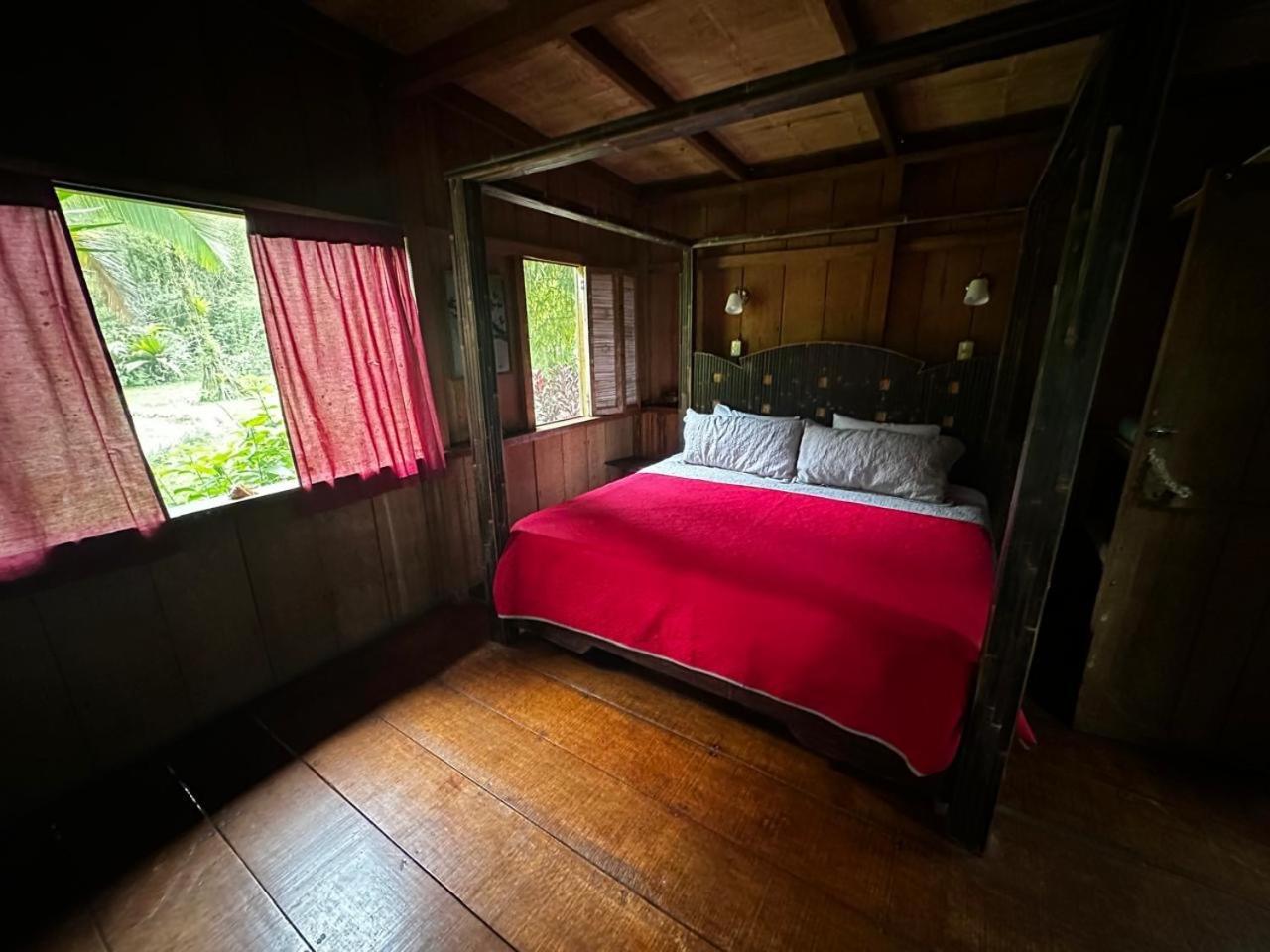 Casa Rio Blanco Eco Friendly B&B Guapiles Ngoại thất bức ảnh